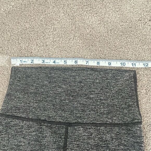 Lululemon Wunder Under Legging Size 4 - Picture 3 of 8